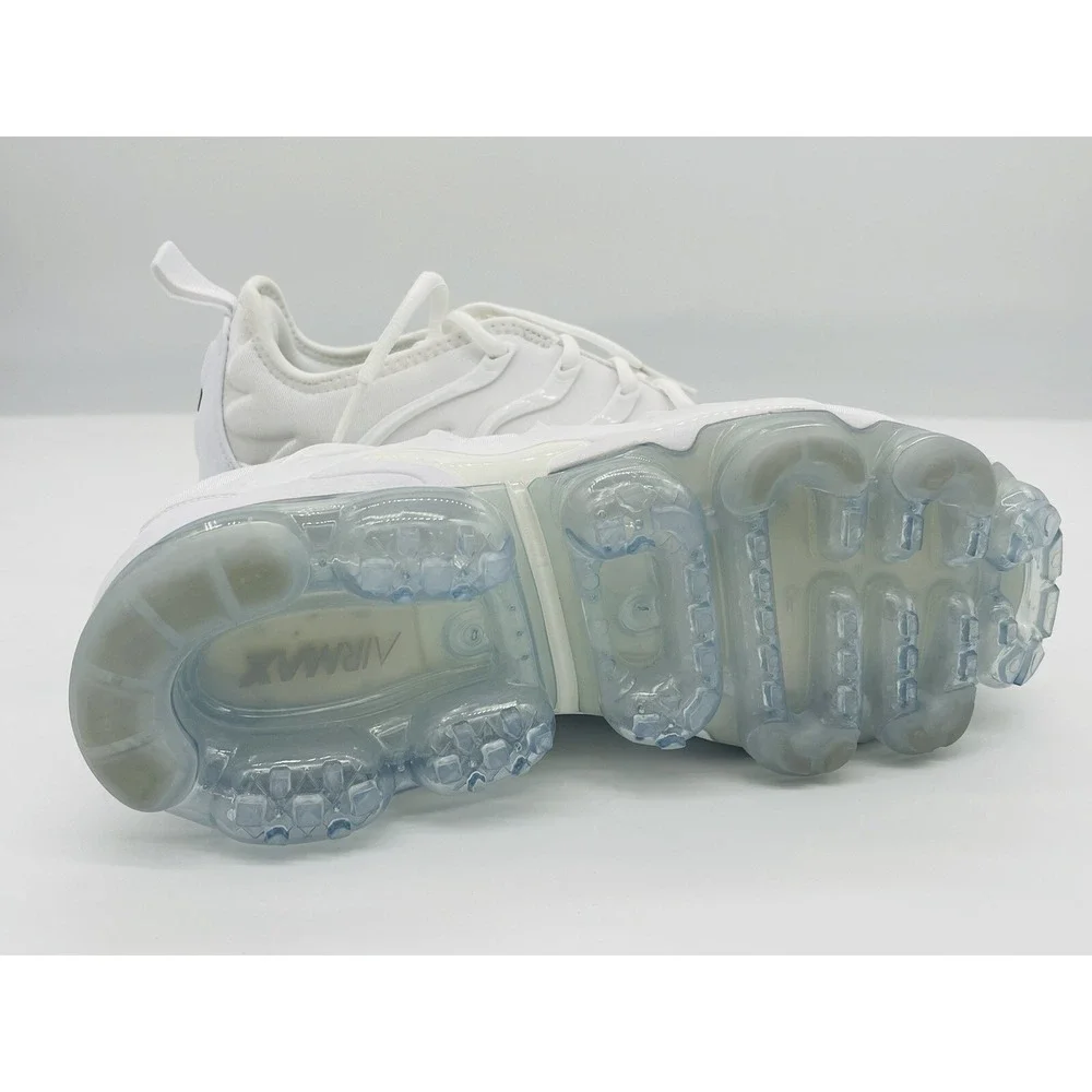 Size 8- Nike Air Vapormax Plus 924453‑100 *Professionally Refurbished by Nike*